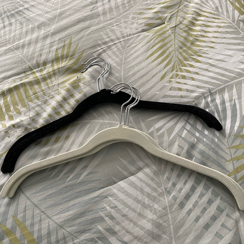 Velvet Slim Hangers in Beige and Black. set of 8